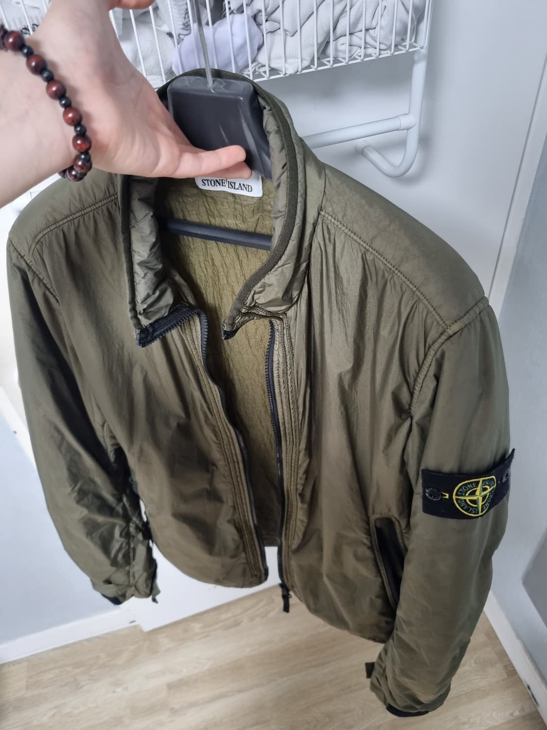 [ 백화점판 ] 스톤아일랜드 크링클랩스 나일론 자켓 M 상품이미지1