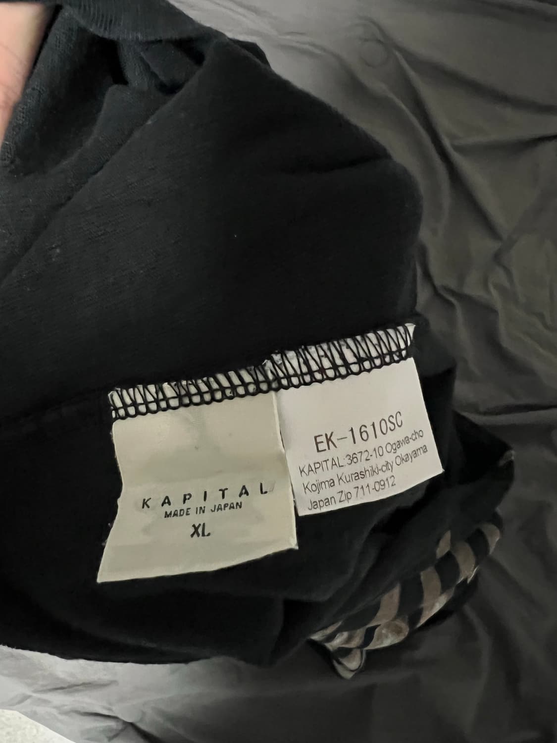 (XL) 캐피탈 콘초 반팔티 블랙 상품이미지3