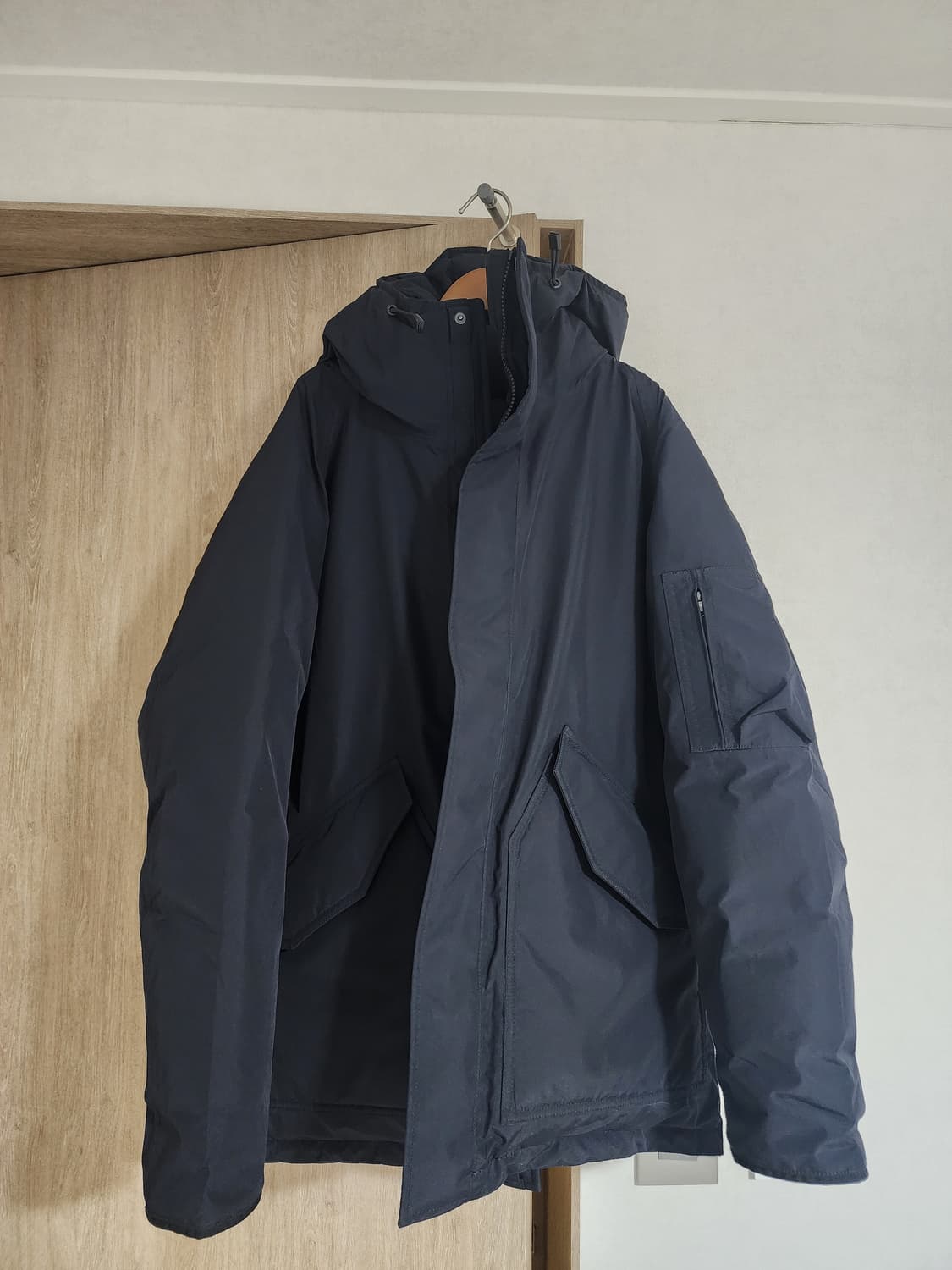 나나미카 24fw 고어텍스 다운 코트 네이비 L 상품이미지1