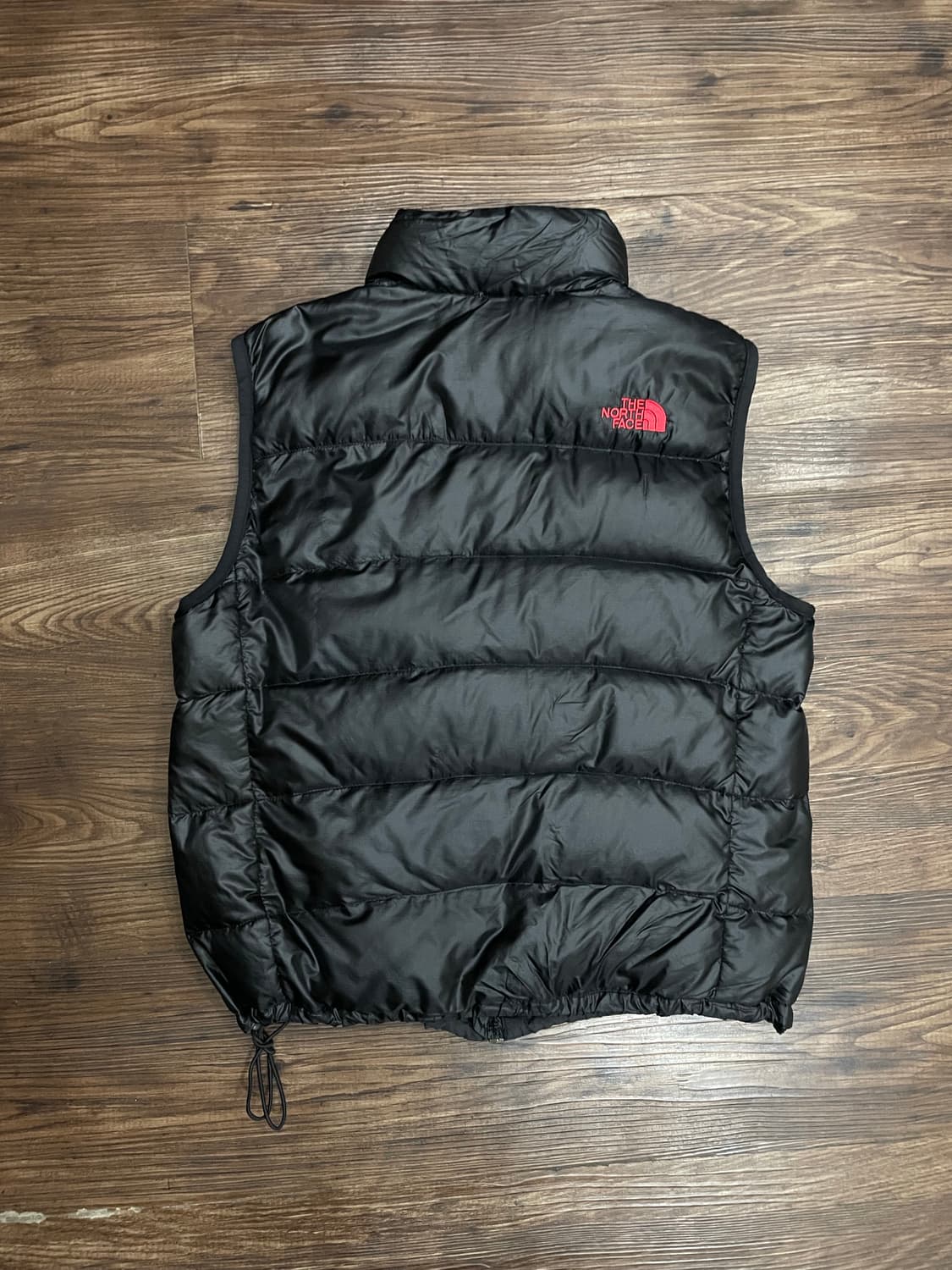 노스페이스 아콘카구아 써밋 다운 패딩조끼 베스트 블랙 상품이미지8