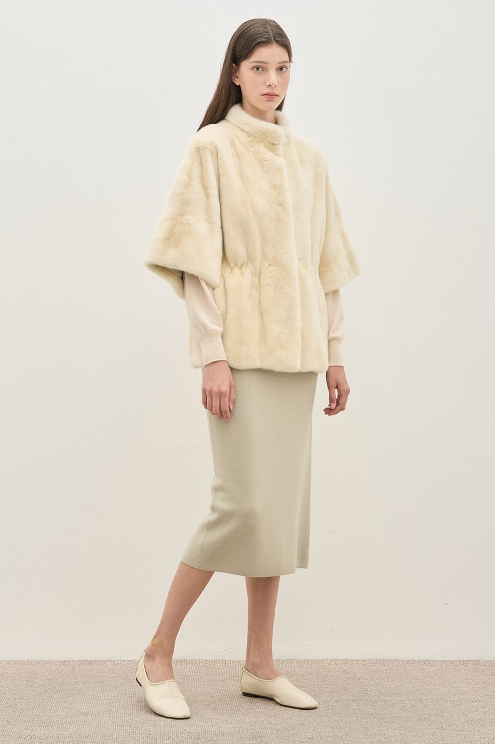 (한섬) 더캐시미어 하프슬리브 밍크 자켓 66 상품이미지1