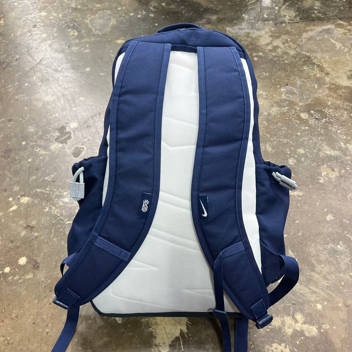 나이키 카이리 어빙 백팩 가방 책가방 상품이미지2