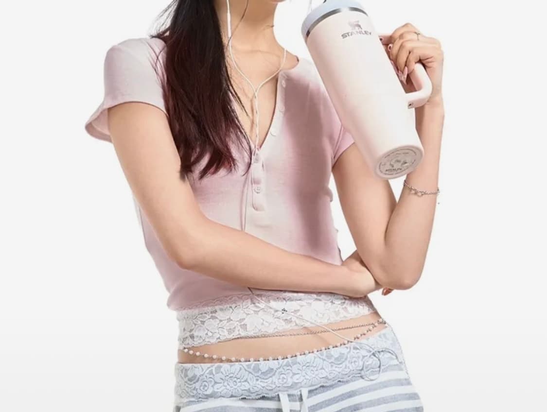 포어링 Baby powder lace tee 상품이미지1