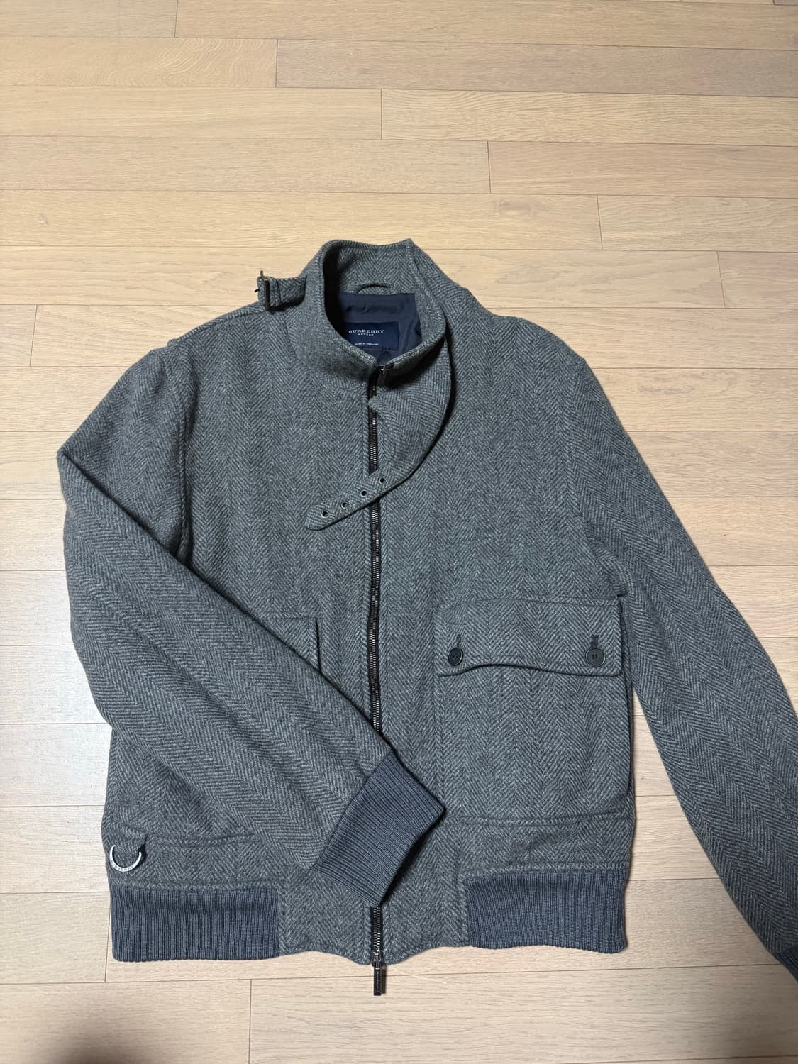 버버리 니트집업 상품이미지2