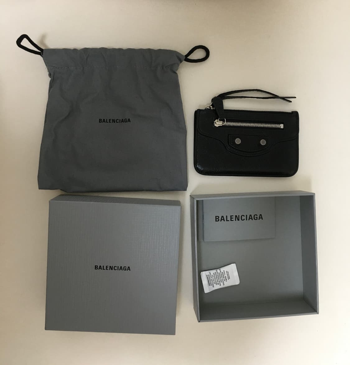 발렌시아가 카드지갑 블랙 상품이미지2