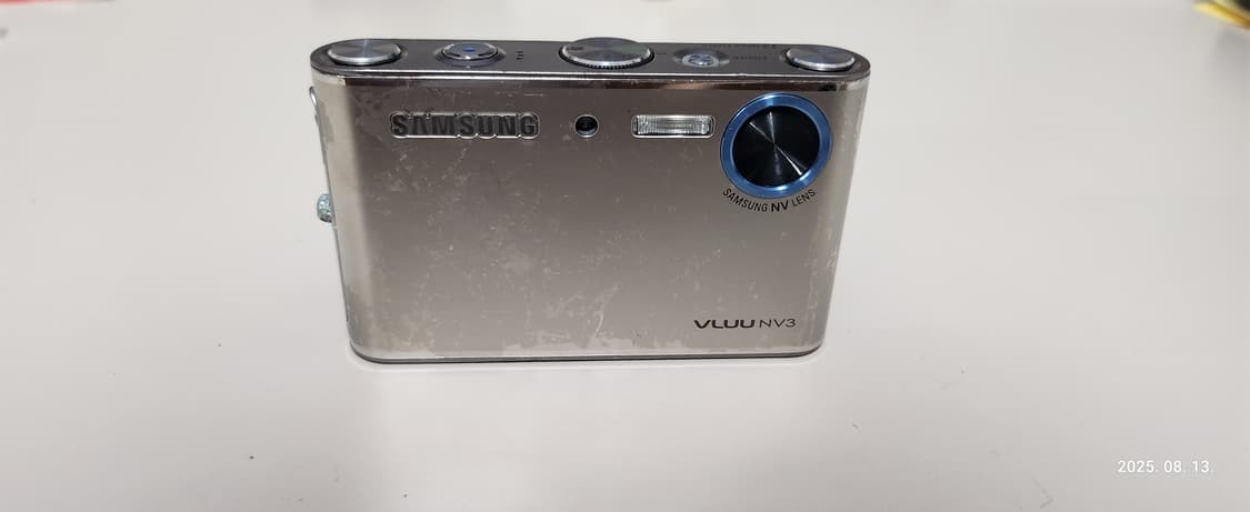 SAMSUNG VLUU NV3
빈티지 디지털카메라 상품이미지1
