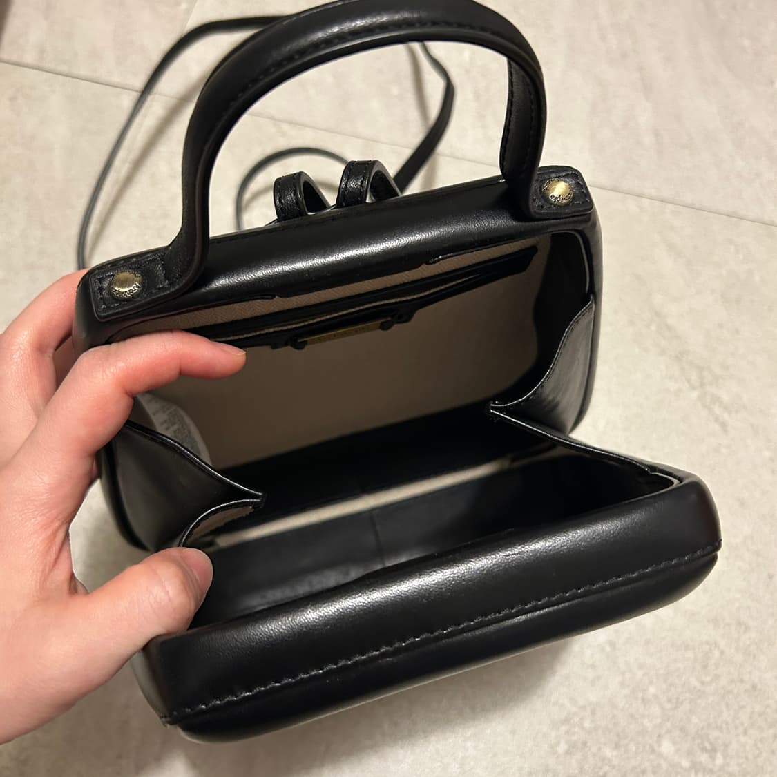 아카이브앱크 쉘틴백 블랙 상품이미지7