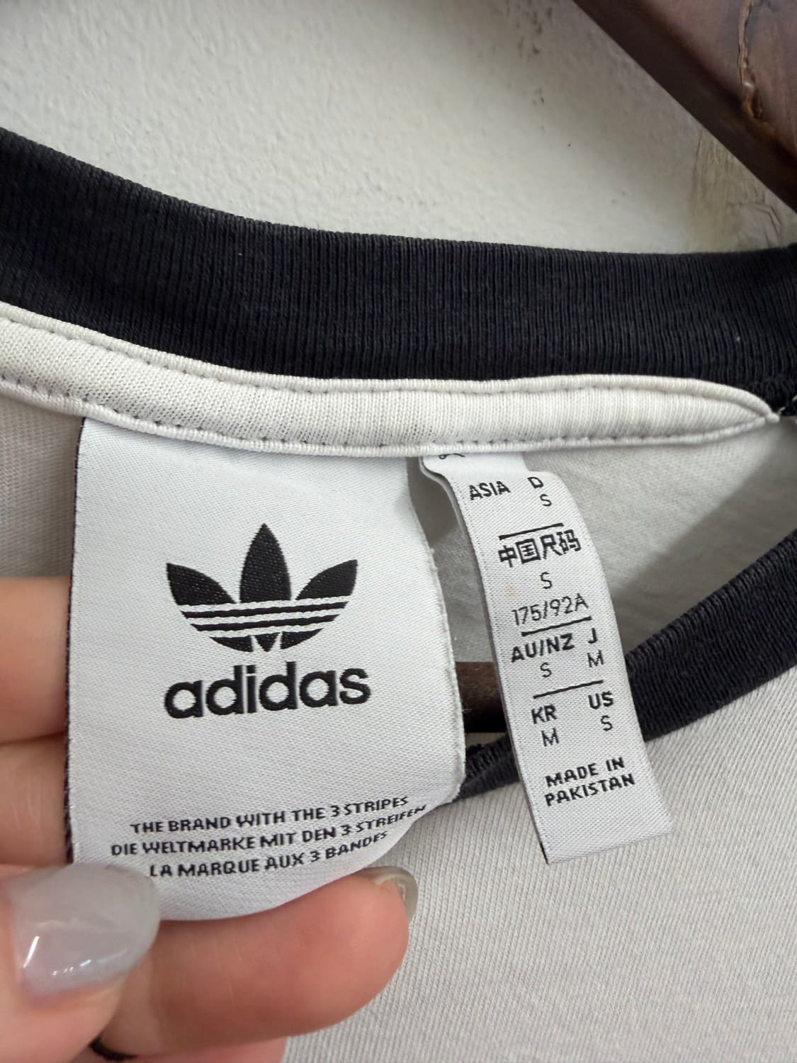 N133. 아디다스 링거티 반팔 상품이미지2