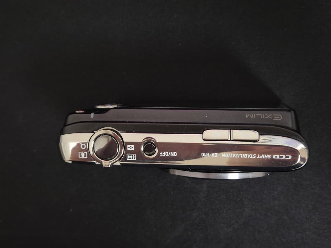 카시오 exilm h10 블랙 빈티지카메라 판매합니다. 상품이미지2