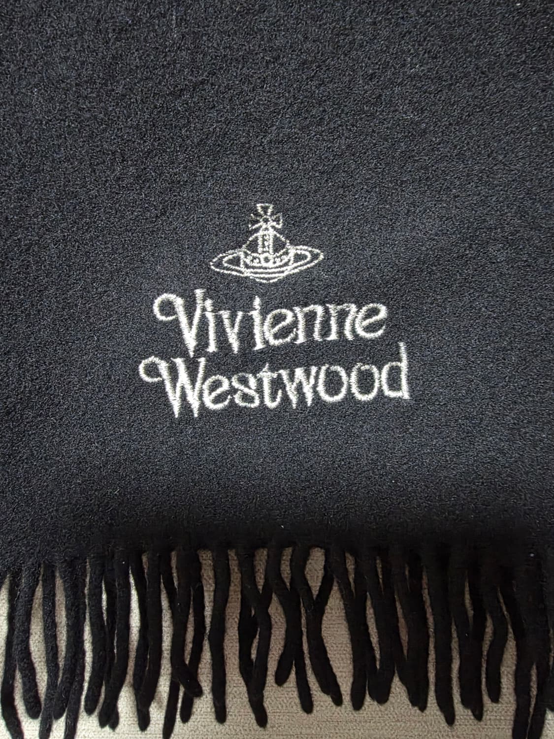 Vivienne Westwood 비비안 웨스트우드 블랙 머플러 목도리 상품이미지2