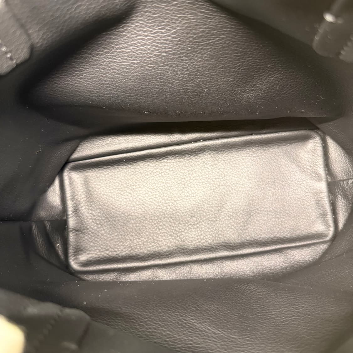 {풀구성} 고야드 미니앙주 블랙 카프 스킨 고야딘 캔버스 토트백 상품이미지8