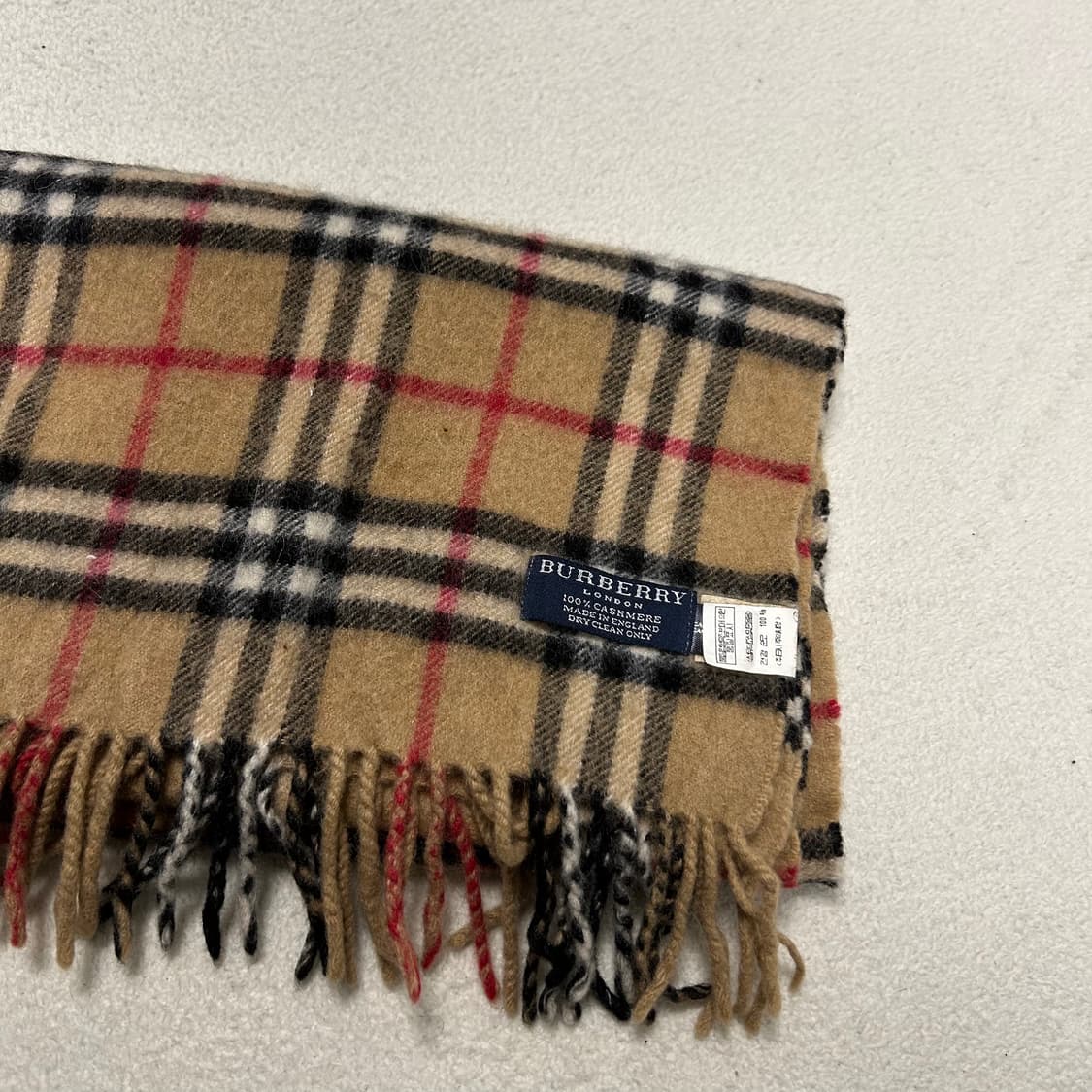 Burberry Nova Check Cashmere Muffler 상품이미지4