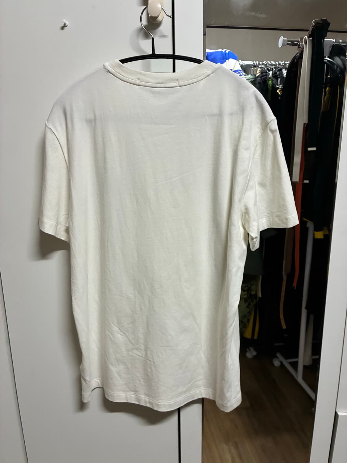 [새상품] 캘빈클라인 반팔티 M/100 상품이미지5