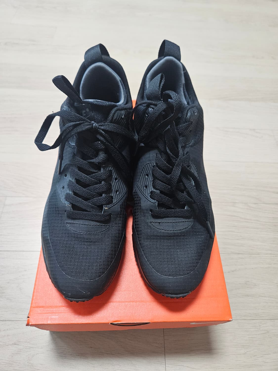 나이키 에어맥스 90 미드 윈터 250 상품이미지1