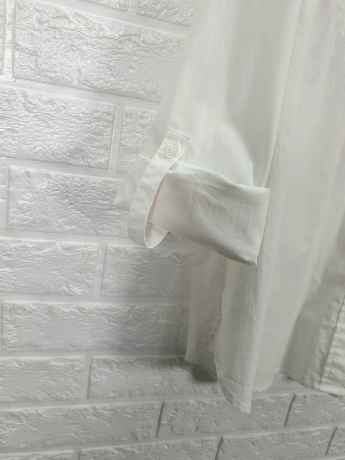 [55]비지트인뉴욕 레터링 니트 포인트 셔츠 상품이미지7