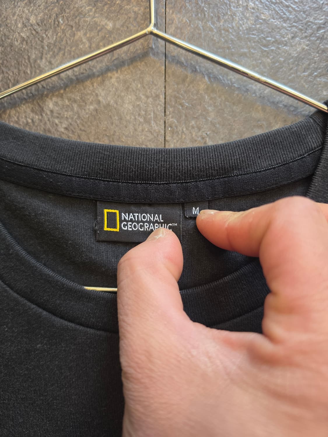 내셔널지오그래픽 검정색 반팔 티셔츠 - M 상품이미지4