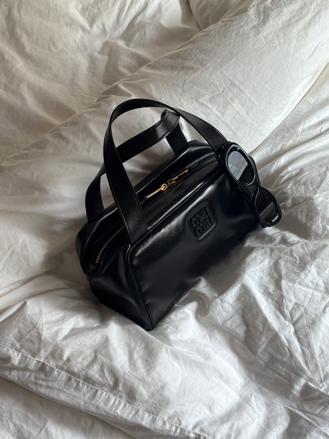 미우미우 가죽 탑 핸들백 (블랙/거의새것/풀구성) 상품이미지7