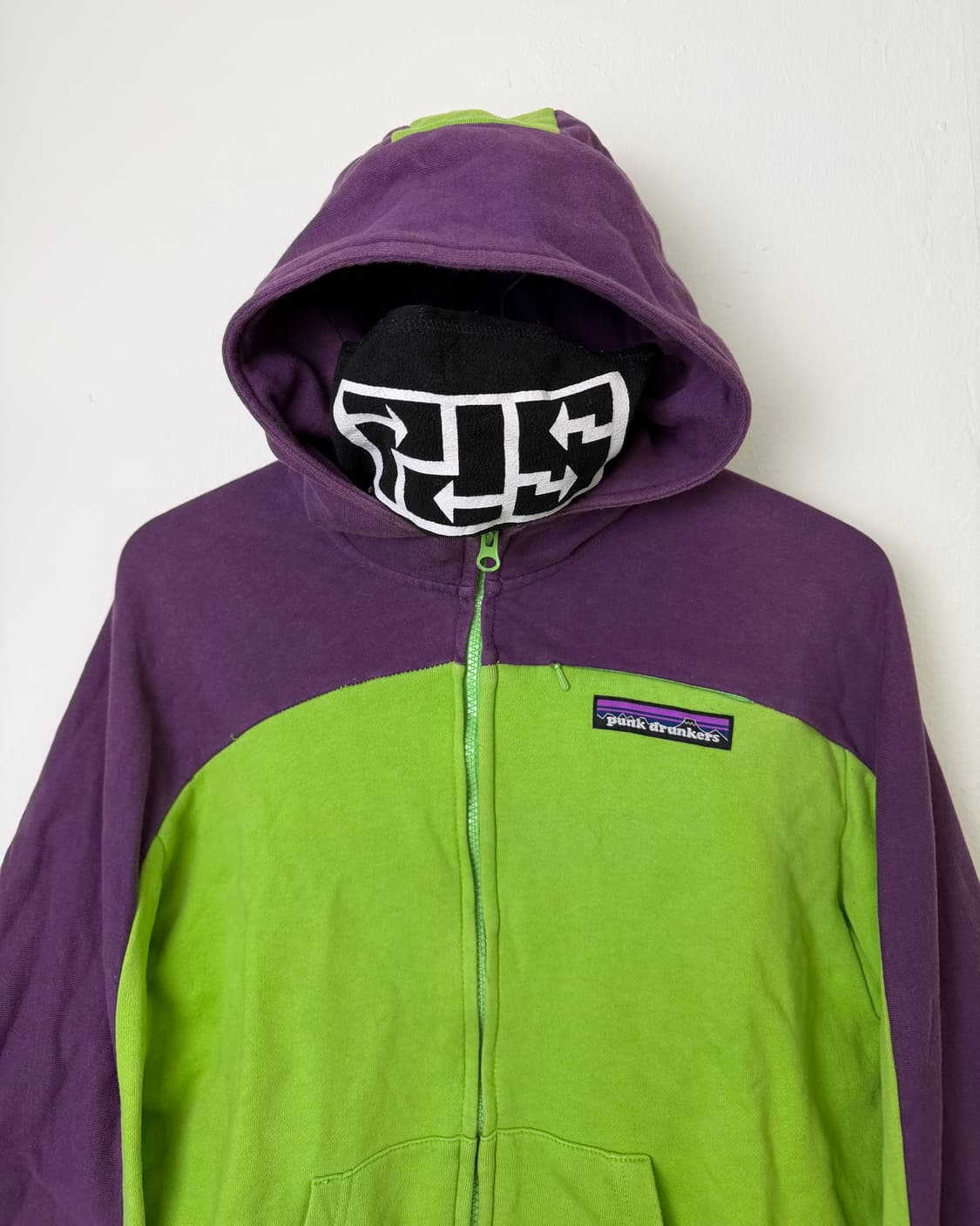 PUNK DRUNKERS 초호기 집업 파커 상품이미지2