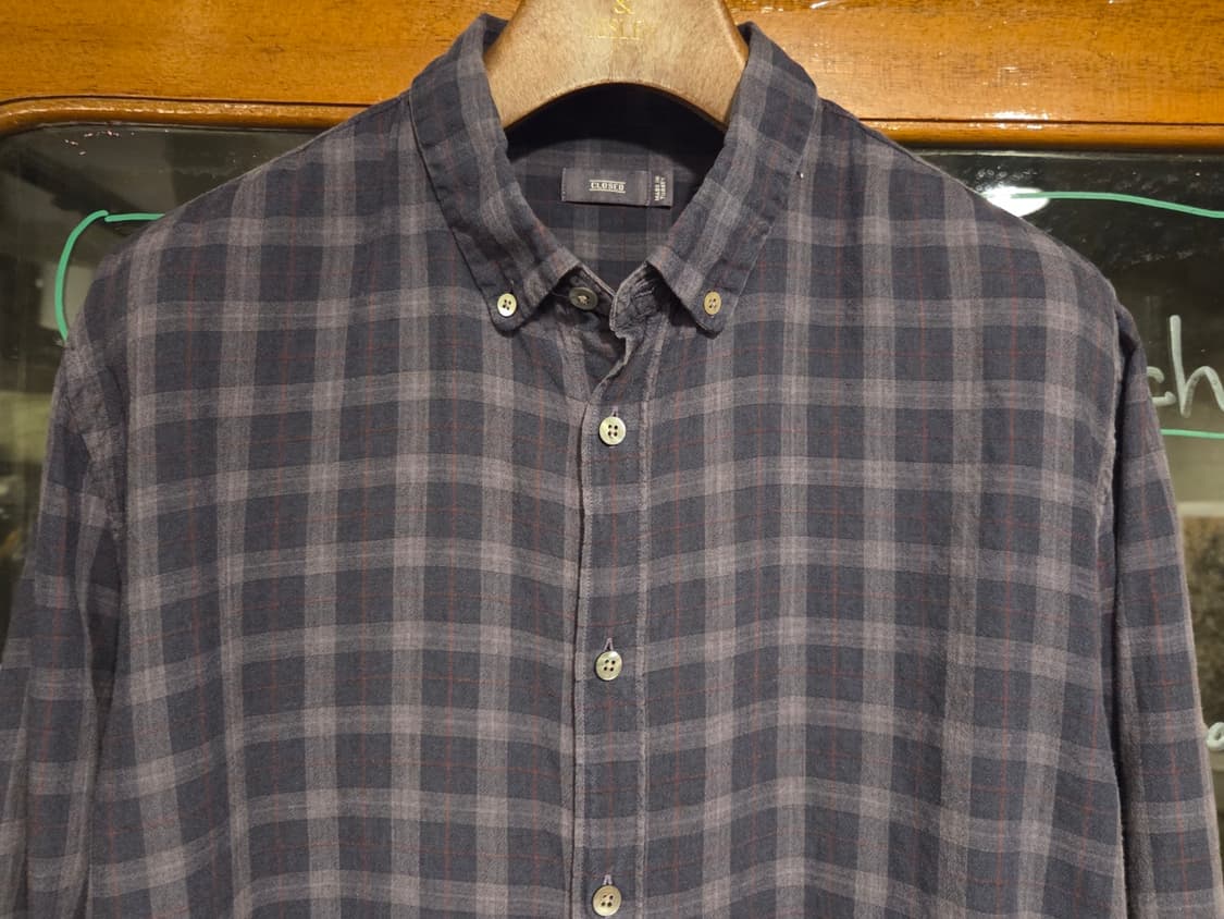 이탈리아 브랜드 클로즈드 버튼다운셔츠  상품이미지9