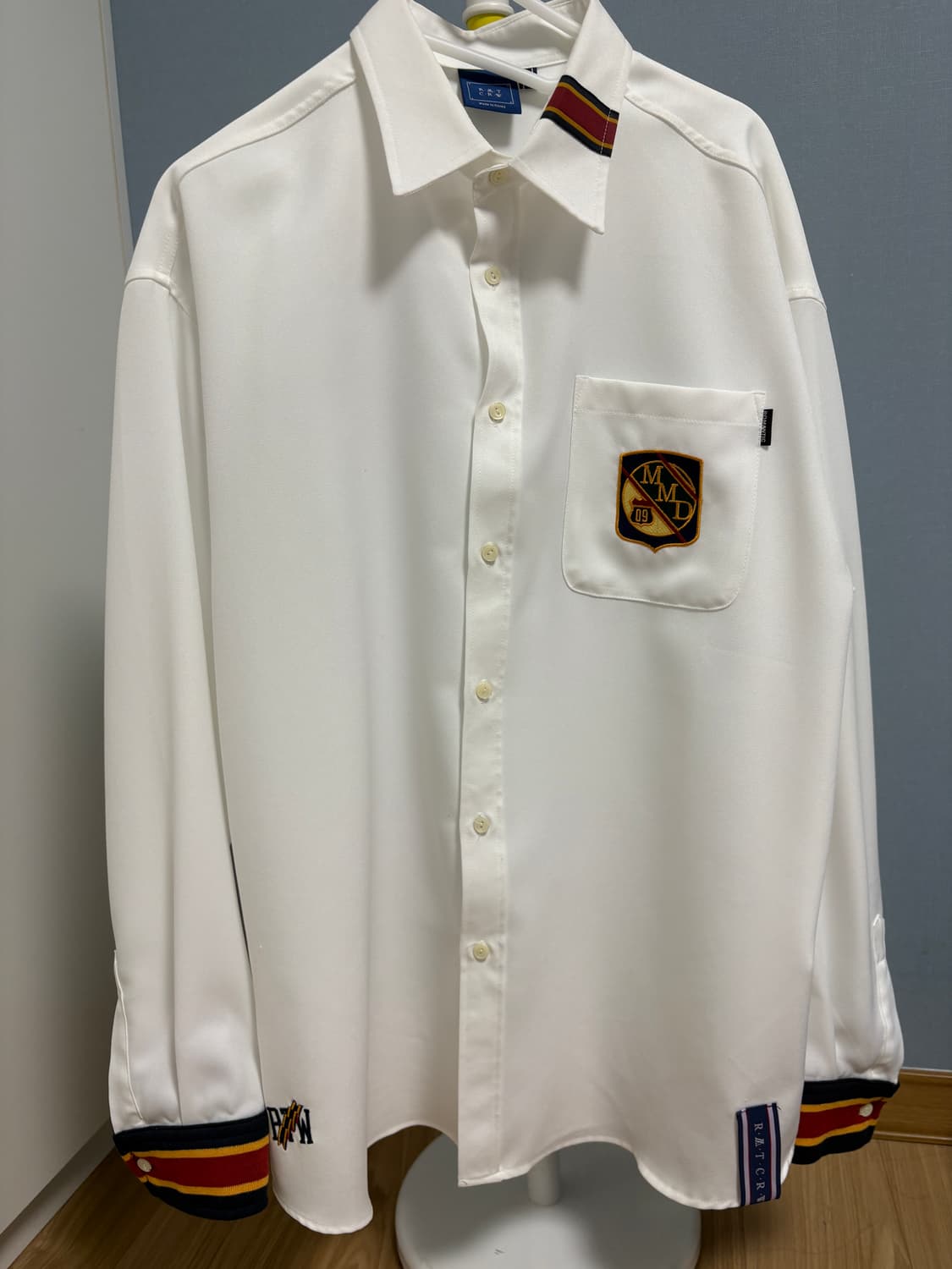 로맨틱크라운 오버핏 셔츠 상품이미지2