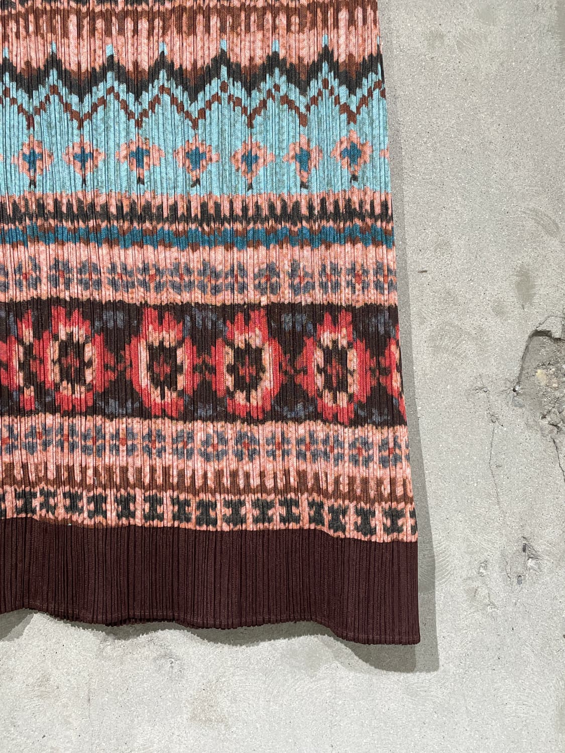 플리츠 플리즈 믹스 지오메트리 롱 스커트 상품이미지5