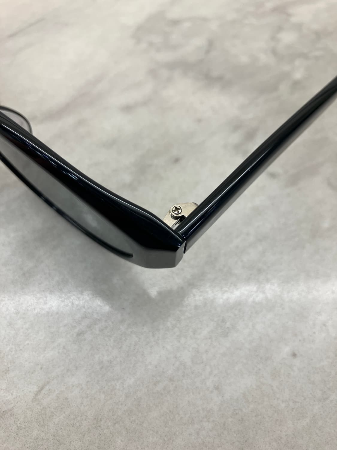 하츠 Hatz 블랙 캣아이 선글라스 상품이미지2