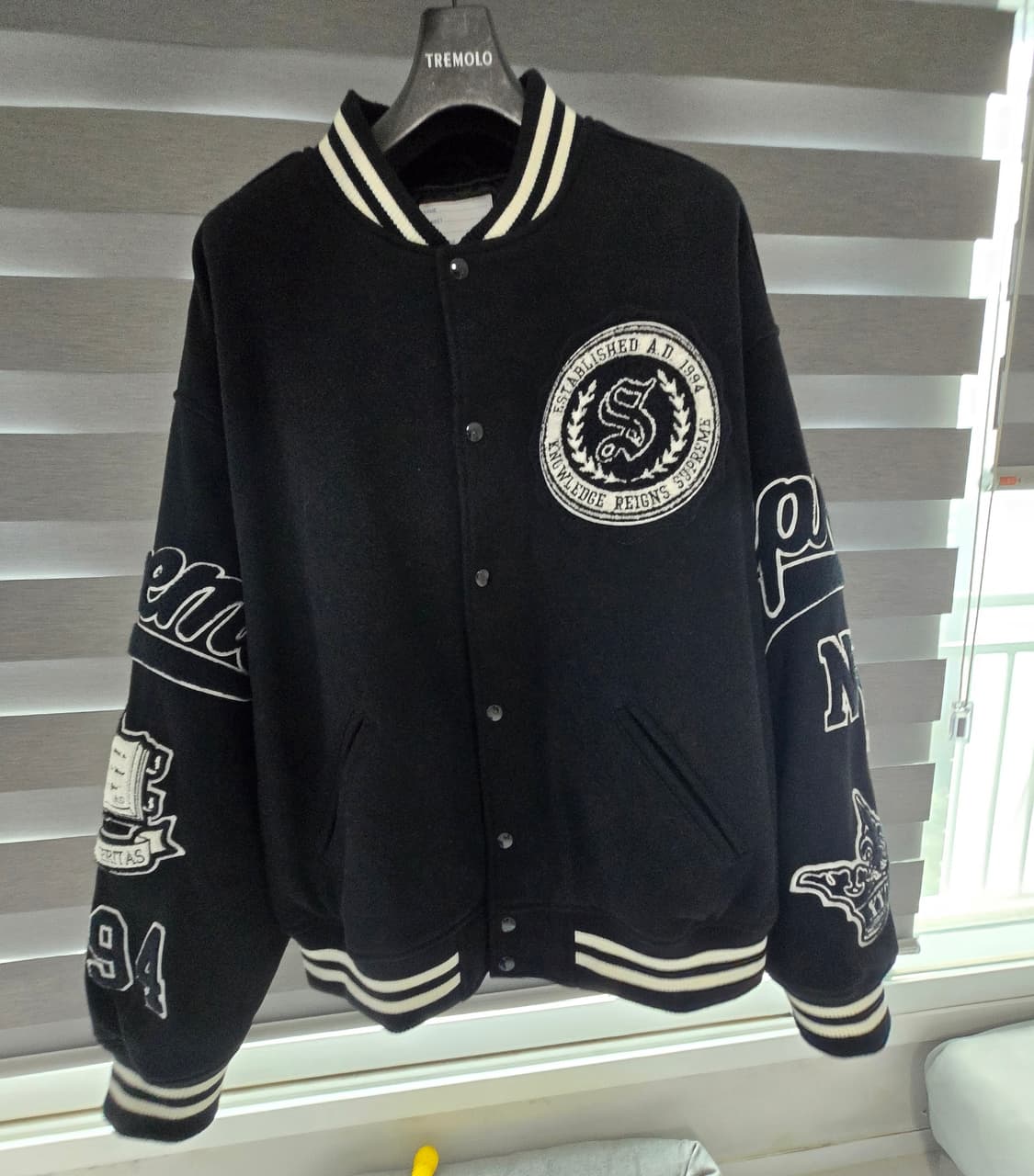 Supreme Veritas Varsity Jacket Black 슈프림 상품이미지5