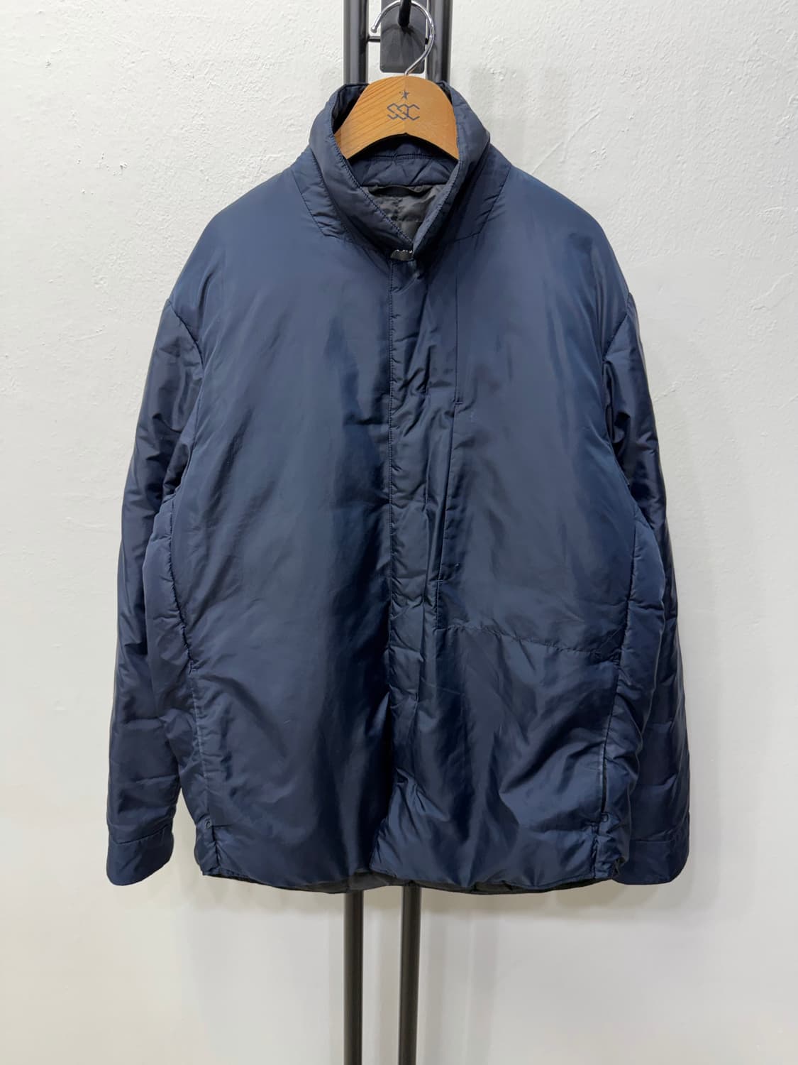 정품) 띠어리 남성 경량패딩 L 상품이미지1