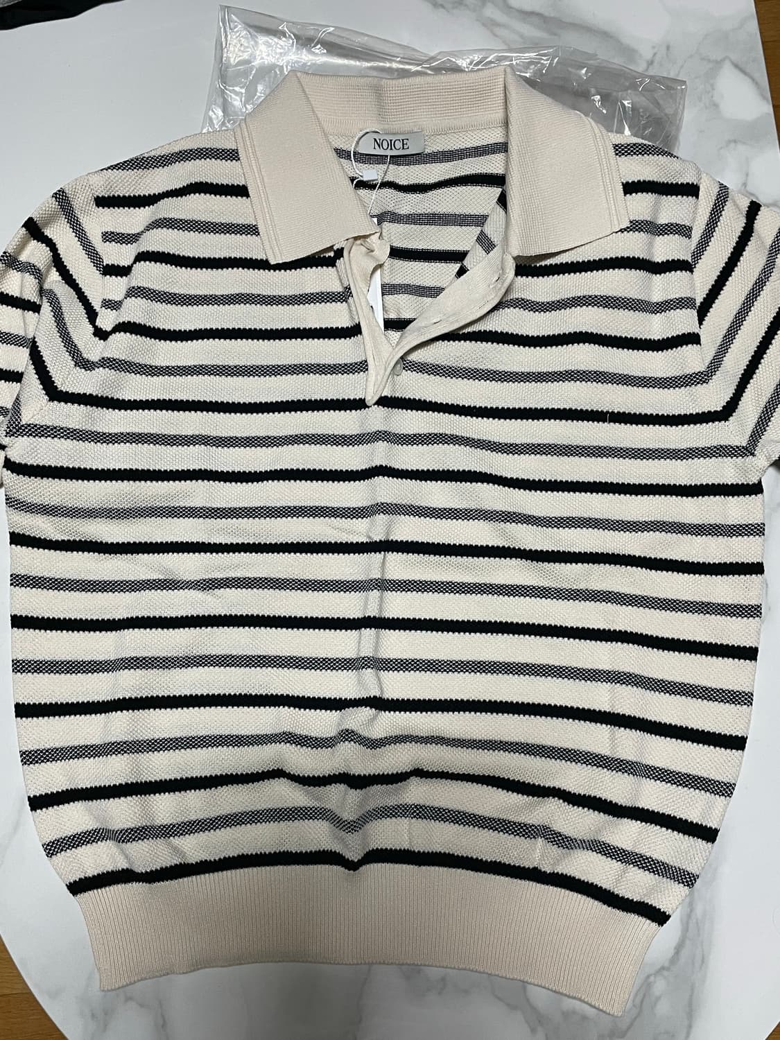 노이스 NOICE 코튼 스트라이프 니트 폴로 - 오트밀(새상품,미착용) 상품이미지3