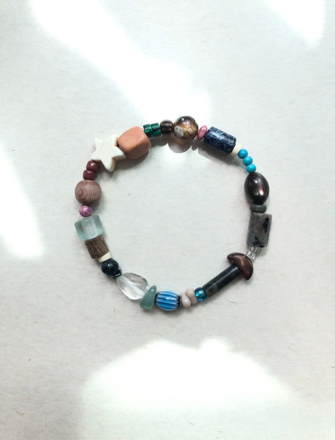 휘마쿠마 베스텔라 원석 빈티지 비즈 팔찌 상품이미지1