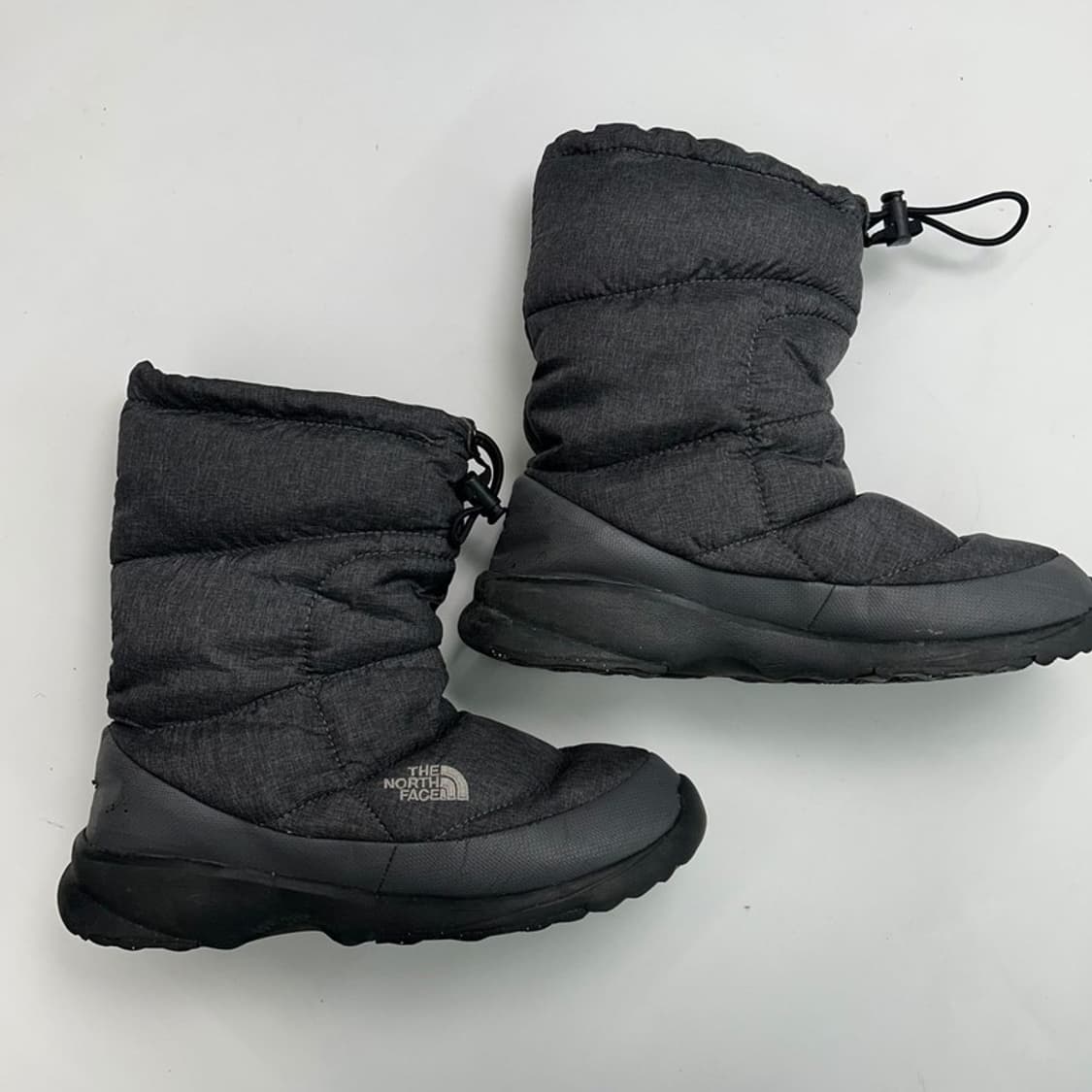 노스페이스 패딩부츠 차콜 250 상품이미지3