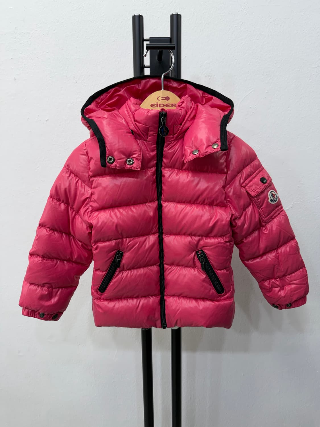 정품) 몽클레어 키즈 핑크 패딩 점퍼 2Y 상품이미지1