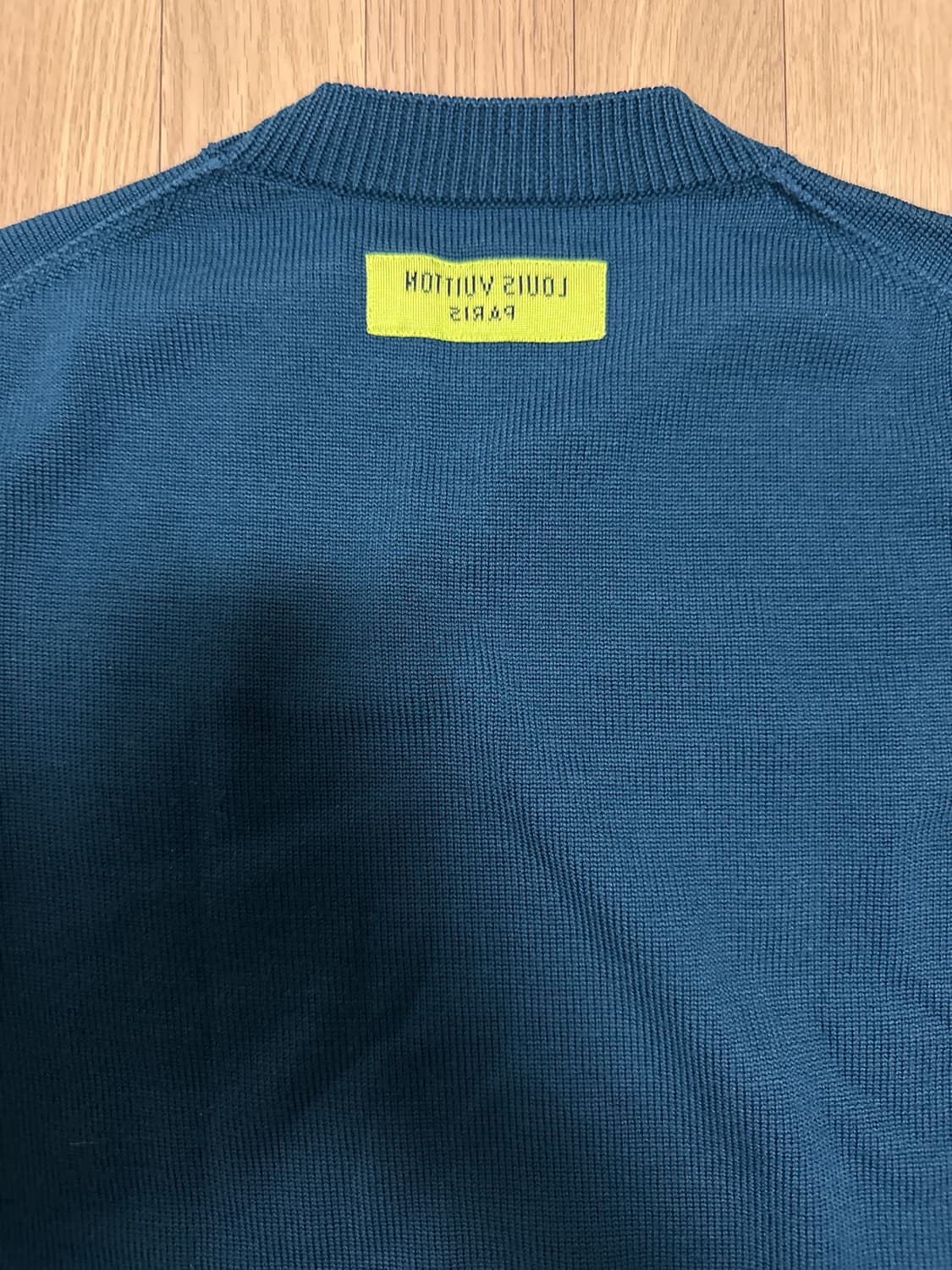 22FW 루이비통 그래피티 LV 로고 인타르시아 니트 L사이즈 상품이미지3