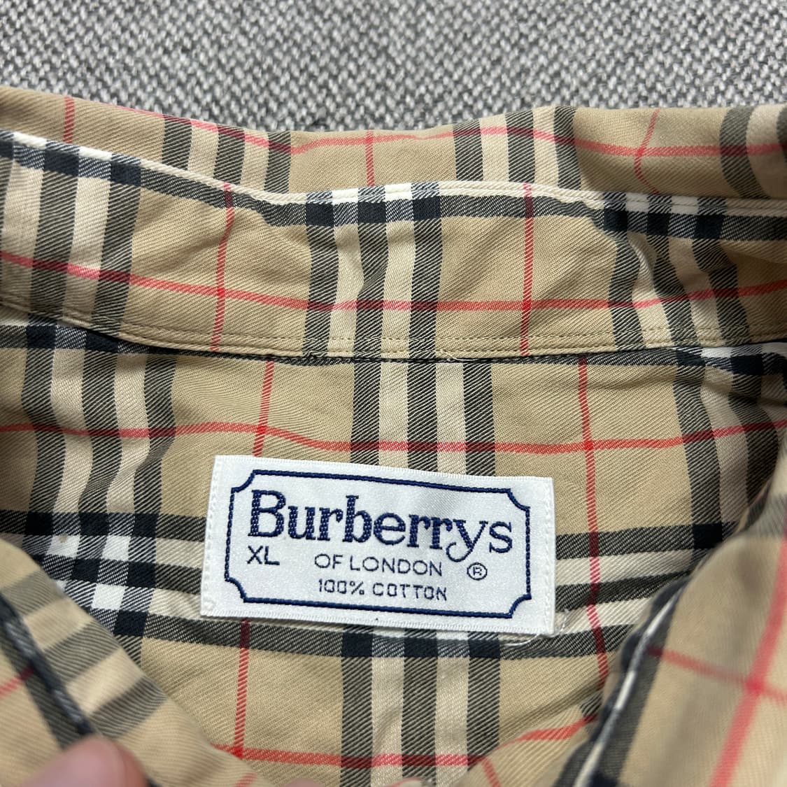 버버리 노바체크 기마로고 셔츠(XL) 상품이미지2
