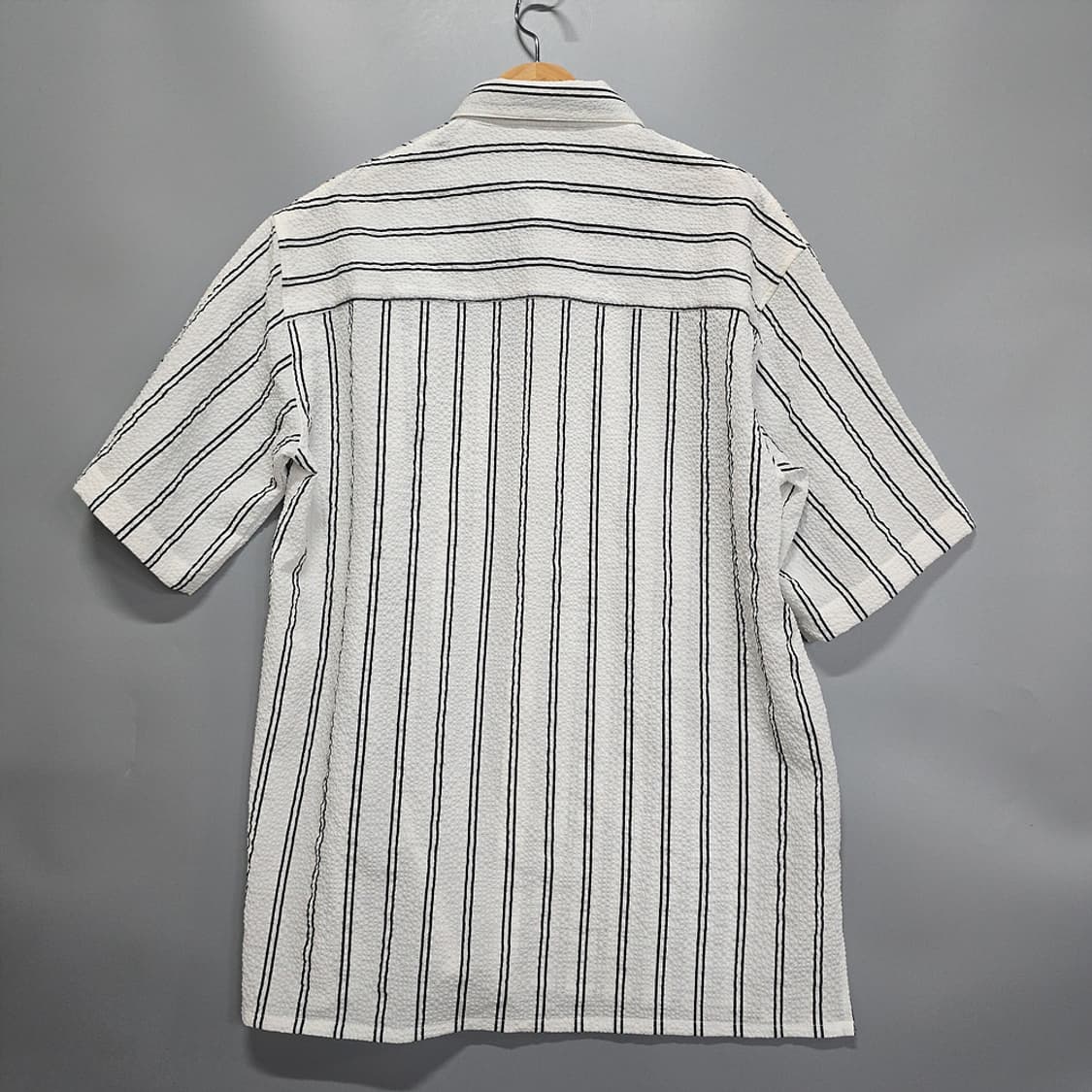 자라(ZARA) 스트라이프 반팔셔츠  M 상품이미지3