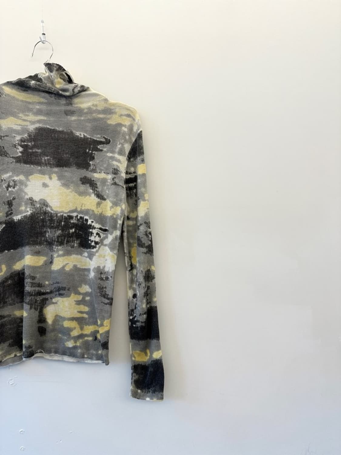 Forest print high neck top 상품이미지2