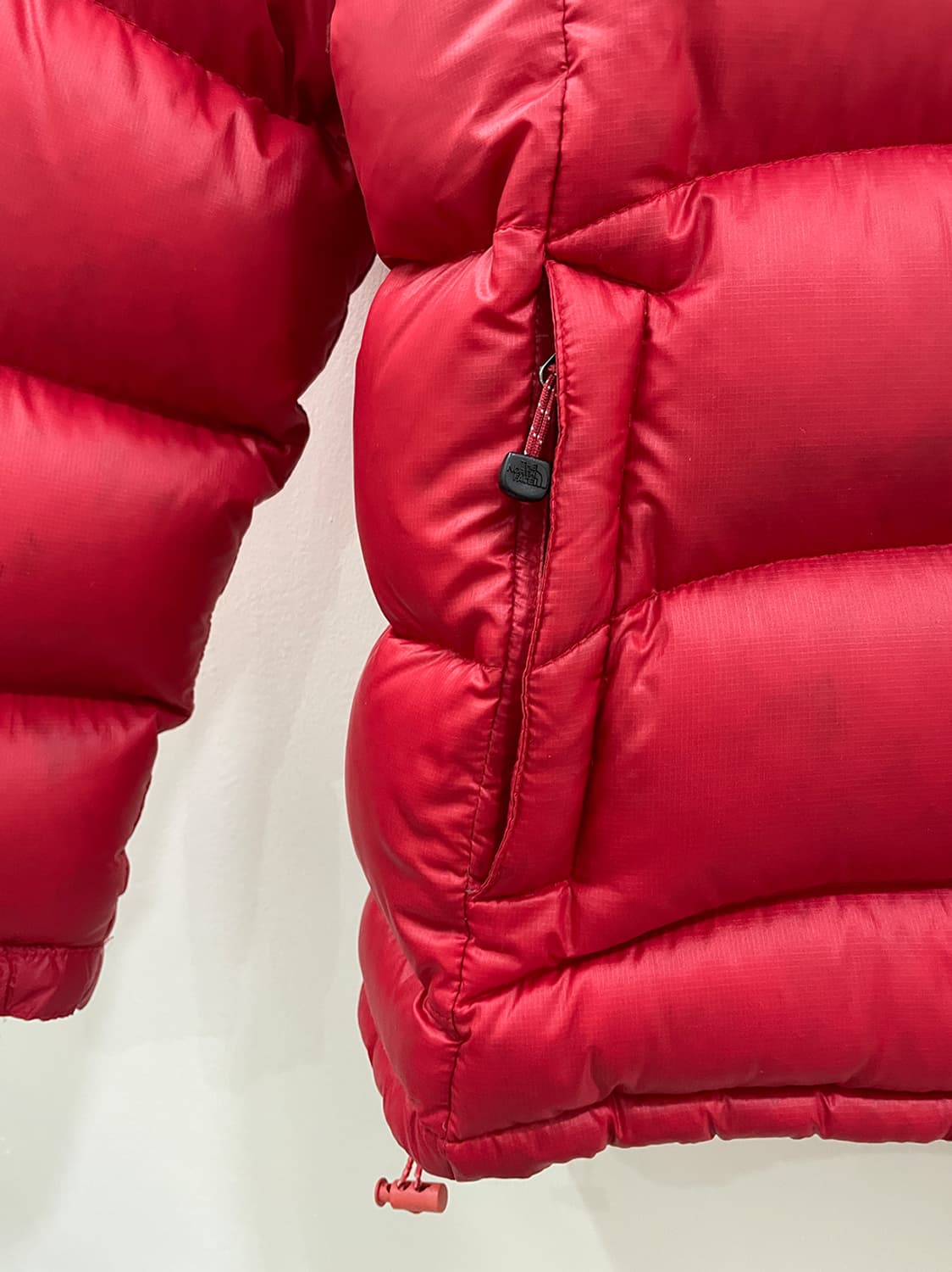 노스페이스 눕시 패딩 상품이미지4