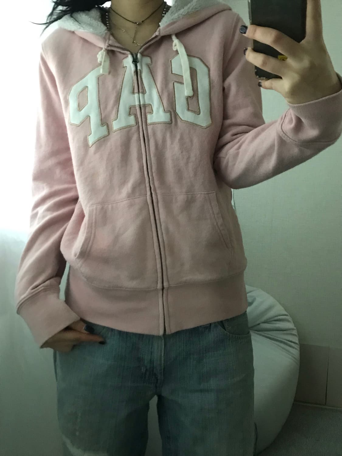 갭 연핑크 퍼후드집업 상품이미지5