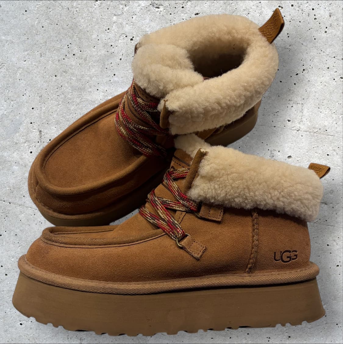 [240] 어그 펑카라 캐빈 커프 체스트넛 브라운 부츠 상품이미지1