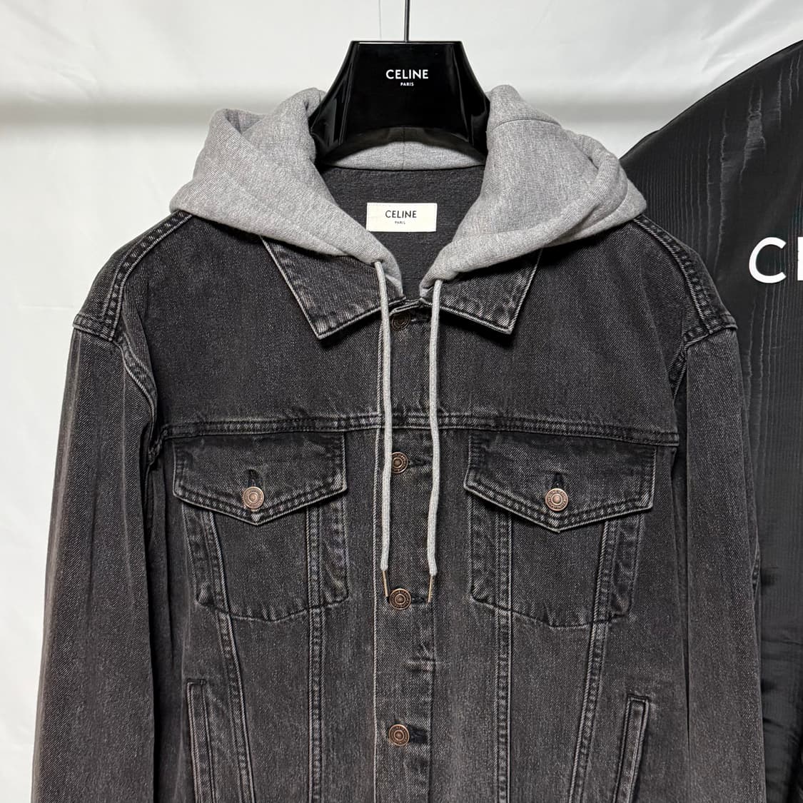 [S+급/XL] 셀린느 백로고 후드 데님 흑청자켓 상품이미지4