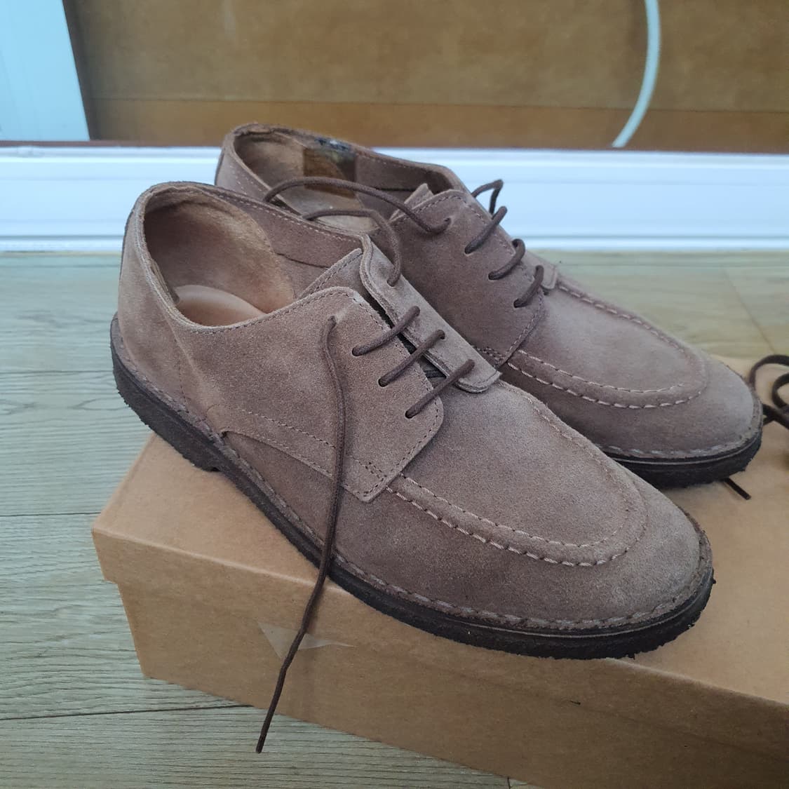 드레익스(Drake's)의 스웨이드 목토 더비 슈즈입니다 상품이미지5