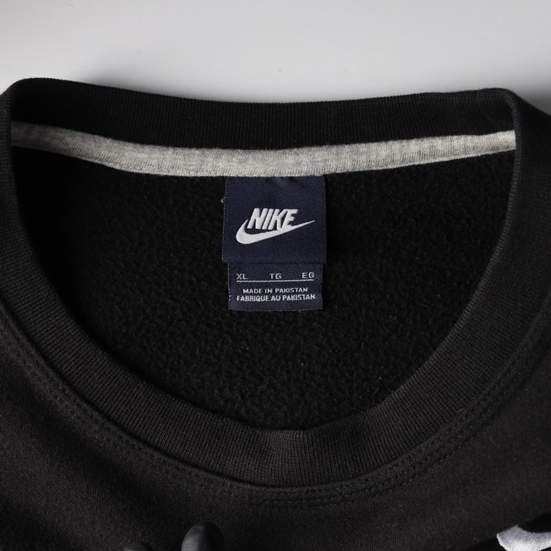 나이키 화이트 자수 스우시 기모 맨투맨 XL 상품이미지5