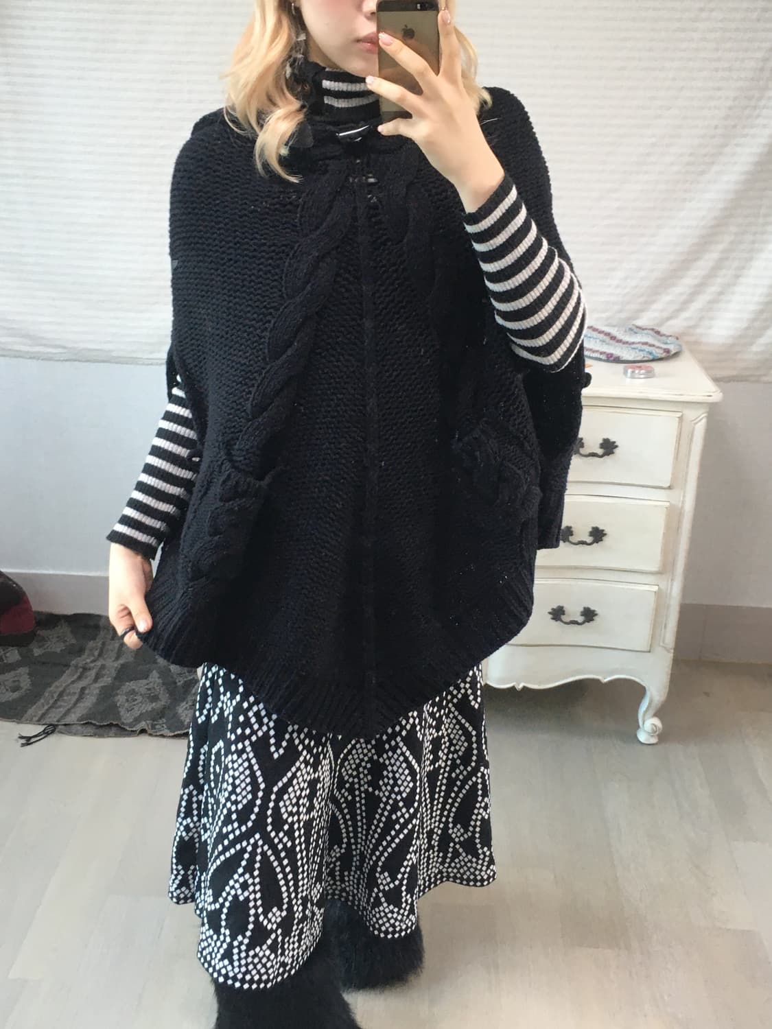 유일매물)diesel wool knit cape hood cardigan 상품이미지1