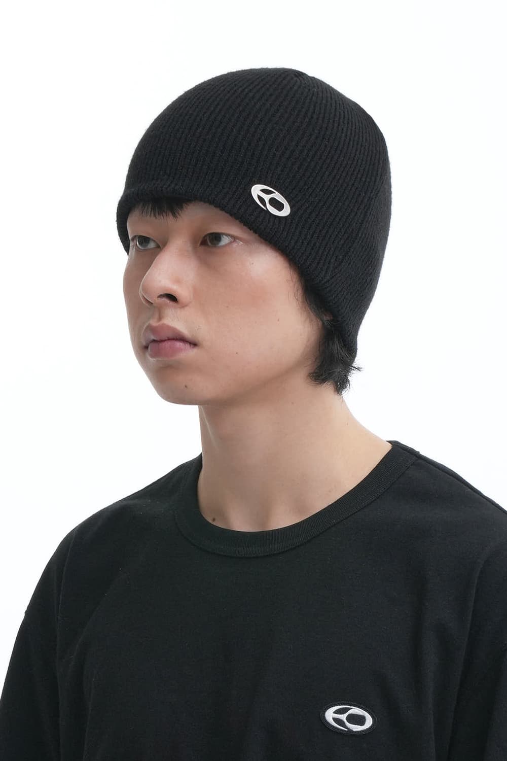 OY(오와이) 메탈 로고 비니 팝니다 상품이미지2