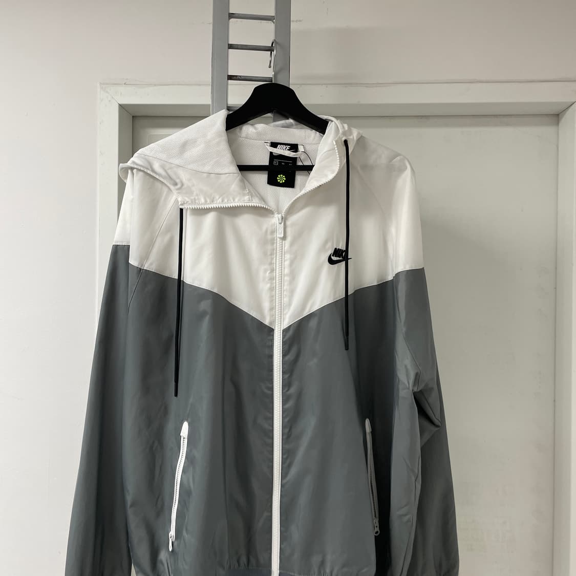 나이키 후드 바람막이 자켓 XL 상품이미지2