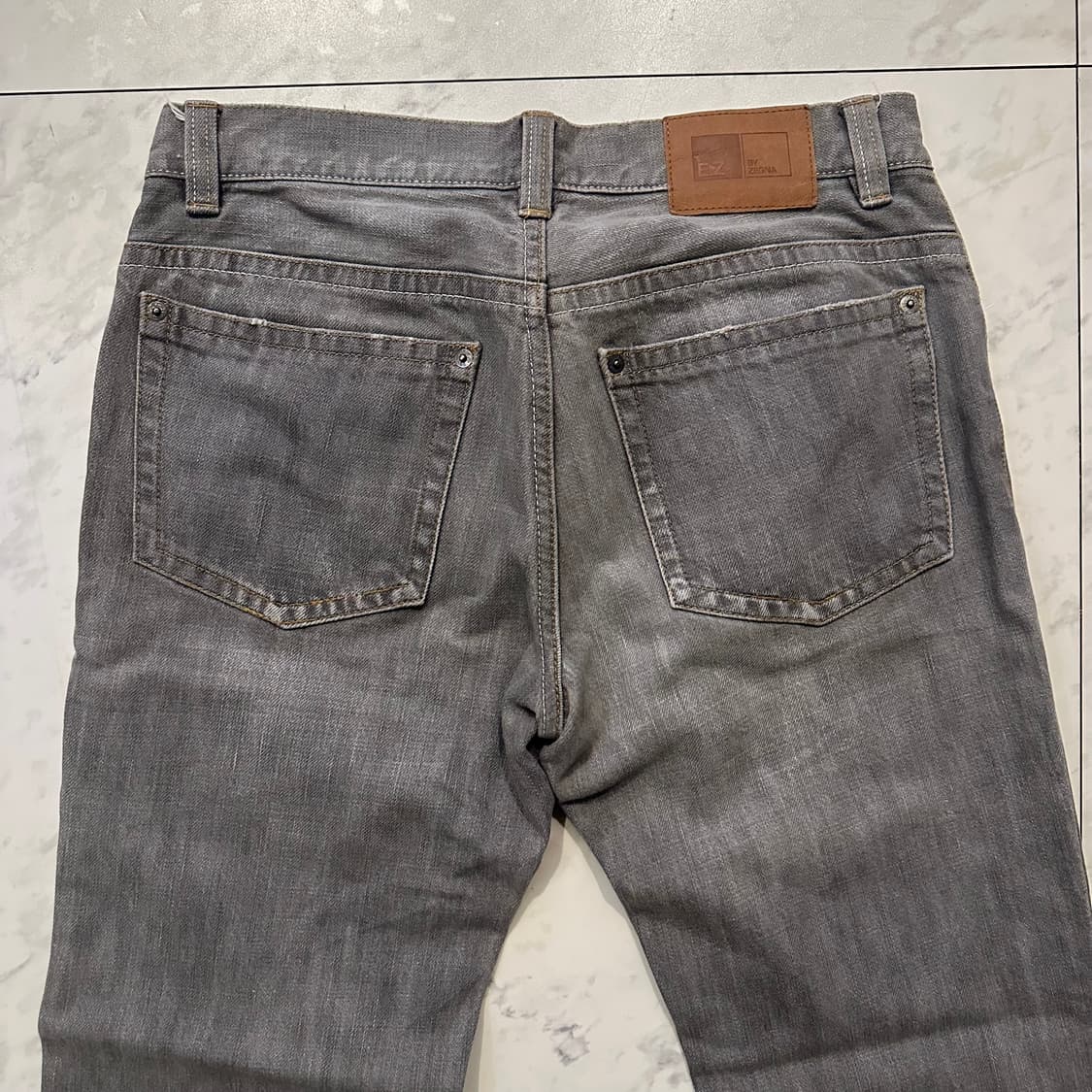 제냐 Zegna EZ 세미 부츠컷 데님 팬츠 상품이미지9