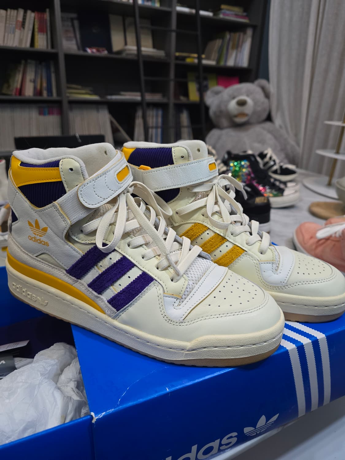 극미중고 아디다스 포럼 하이 LA레이커스 입니다 280 상품이미지2