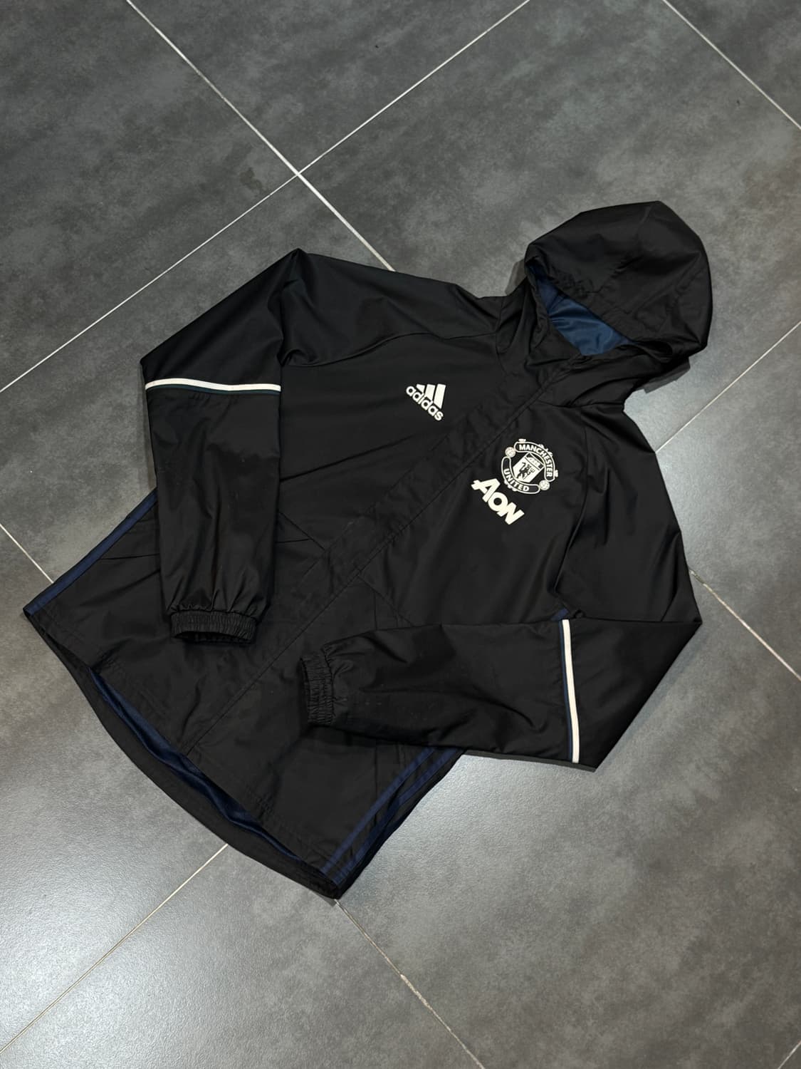ADIDAS manchester united 집업 상품이미지1