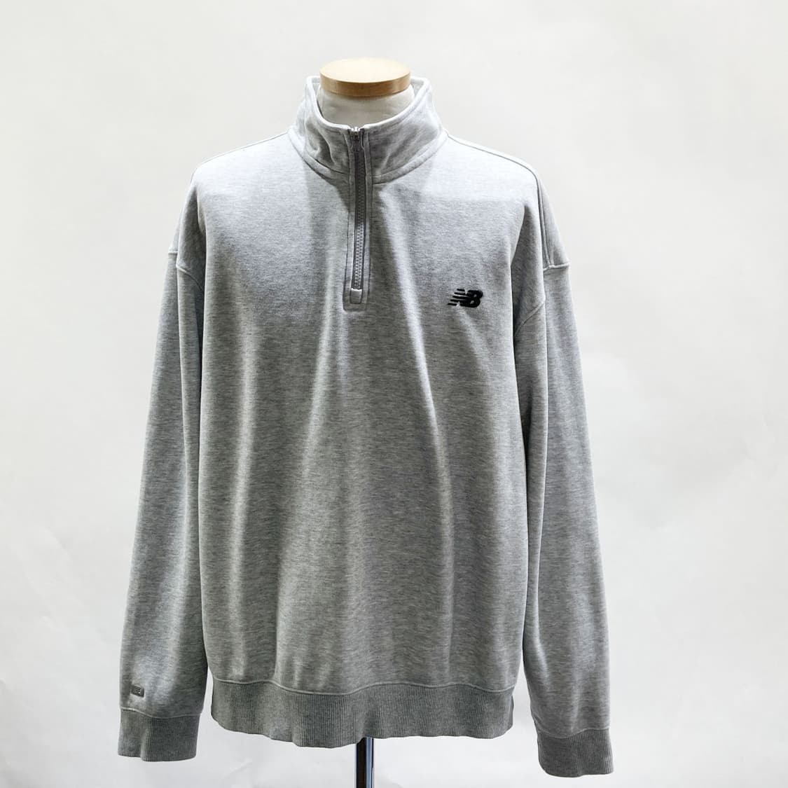 뉴발란스 2025 남성하프집업 맨투맨 XL 상품이미지1