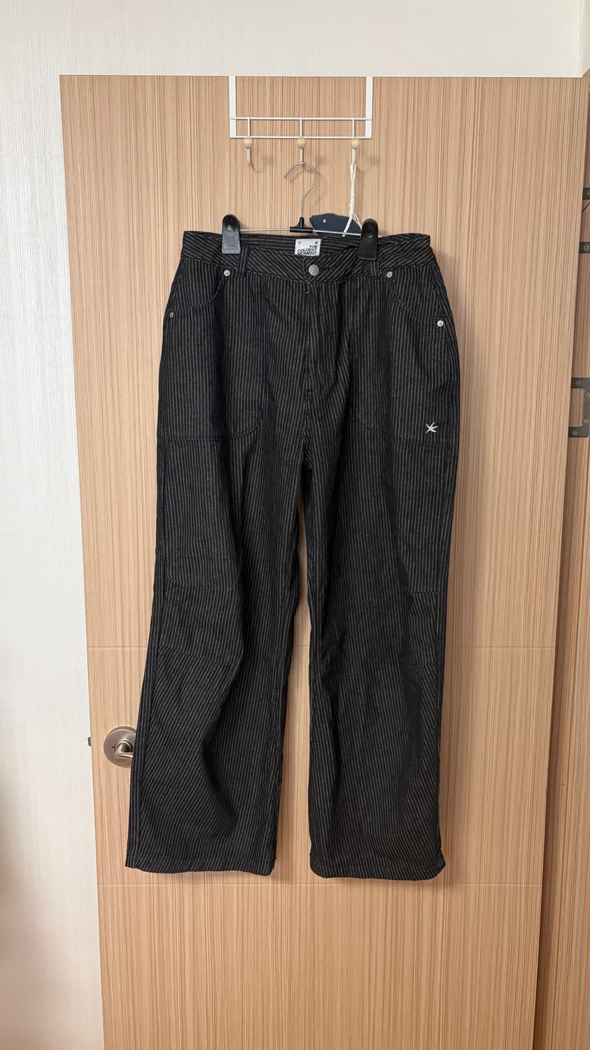 더콜디스트모먼트 스트라이프 팬츠 상품이미지2